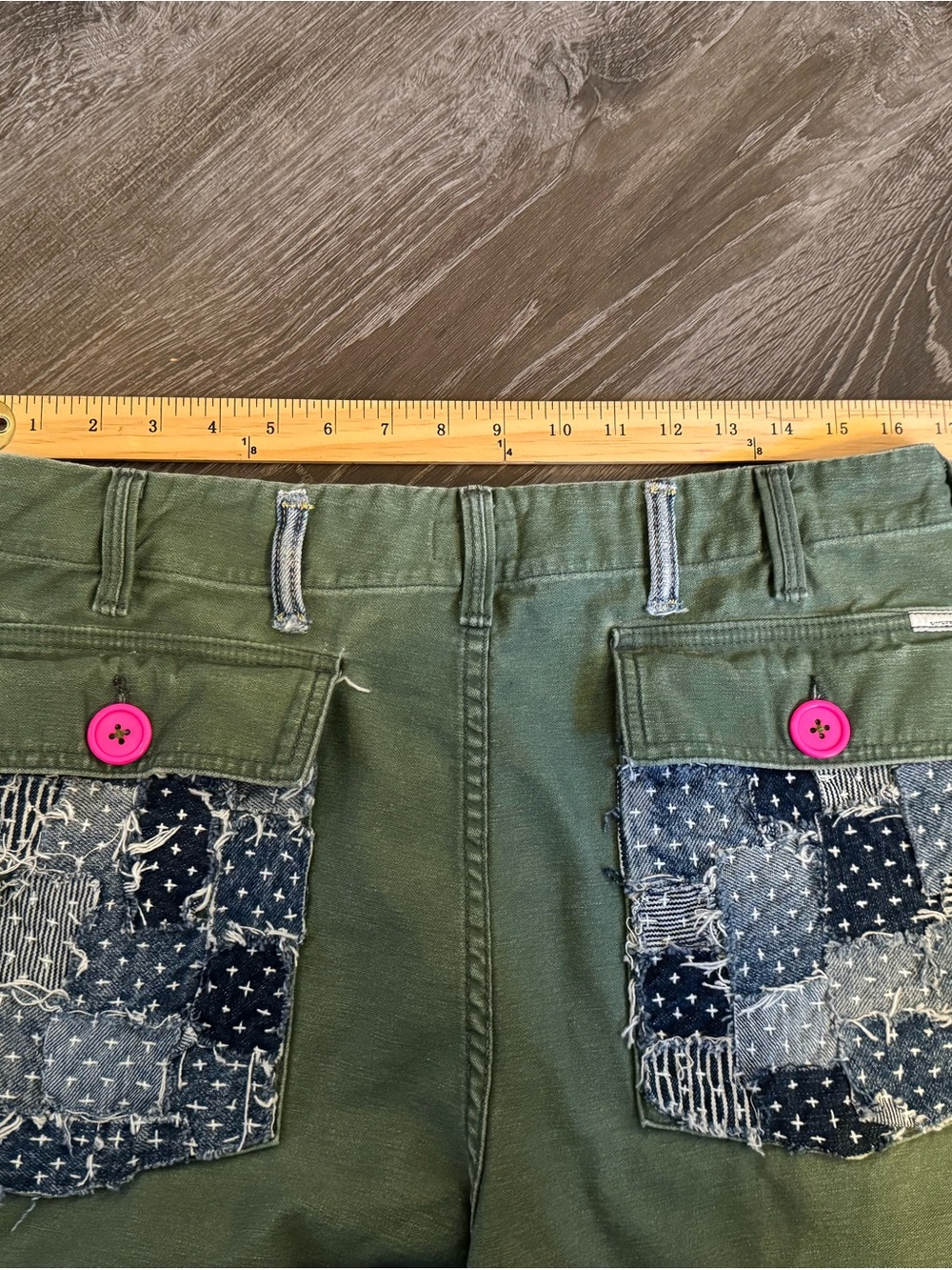 MOTHER Upcycled Olive Green Capris with Blue Patch Sashiko Pockets - Picture 6 of 8